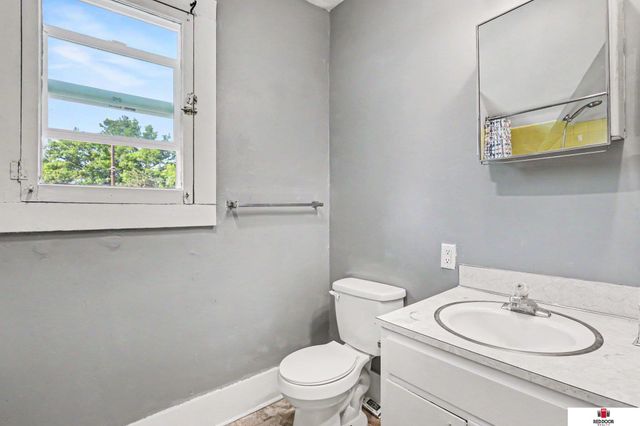 1656 Harwood Street, Lincoln, NE 68502