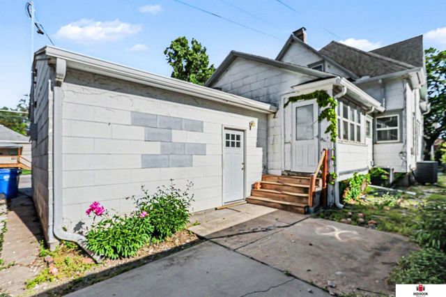 1656 Harwood Street, Lincoln, NE 68502
