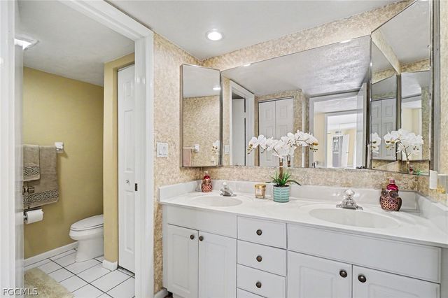 5582 Malt DR 1, Fort Myers, FL 33907