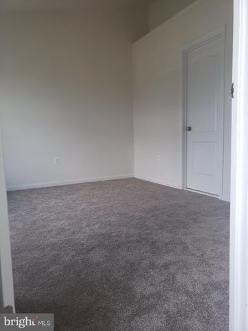 43158 WHELPLEHILL TER, Ashburn, VA 20148