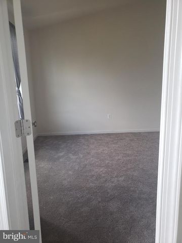 43158 WHELPLEHILL TER, Ashburn, VA 20148