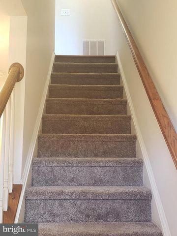 43158 WHELPLEHILL TER, Ashburn, VA 20148