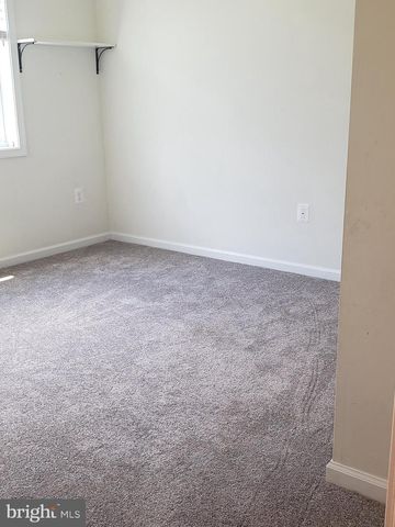 43158 WHELPLEHILL TER, Ashburn, VA 20148