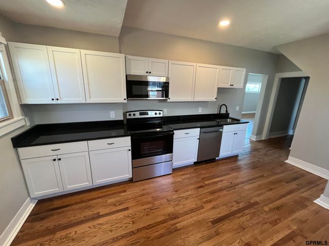 3315 N 14th Avenue, Omaha, NE 68110