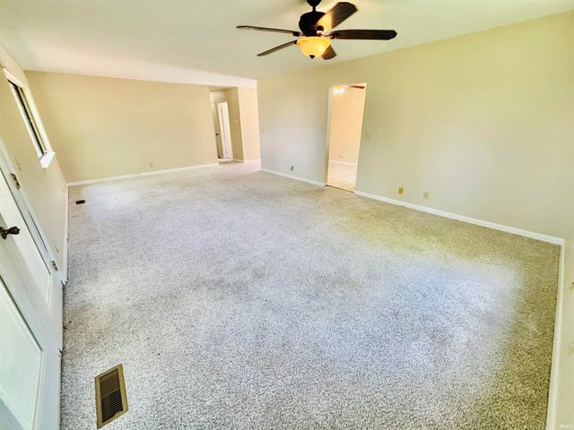 3009 Roanoke Circle, Lafayette, IN 47909