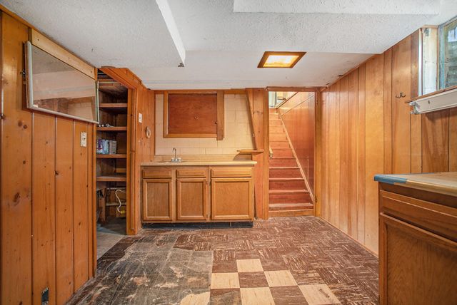 317 Country Club Terrace, Battle Creek, MI 49015