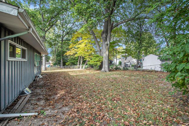 317 Country Club Terrace, Battle Creek, MI 49015