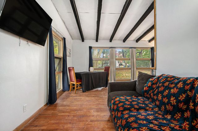 317 Country Club Terrace, Battle Creek, MI 49015