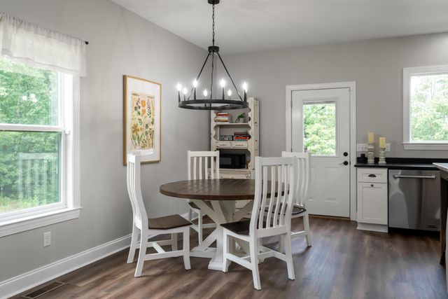 2444 Cloverdale Road, Rising Fawn, GA 30738