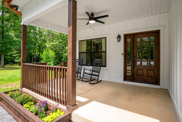 2444 Cloverdale Road, Rising Fawn, GA 30738