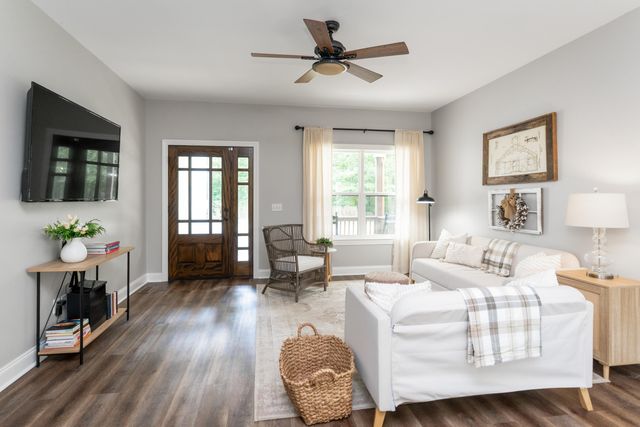 2444 Cloverdale Road, Rising Fawn, GA 30738