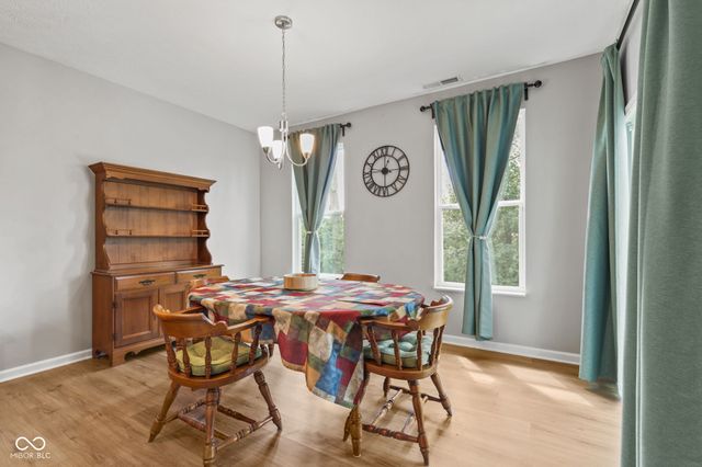 2537 Riviera Place, Greenwood, IN 46143