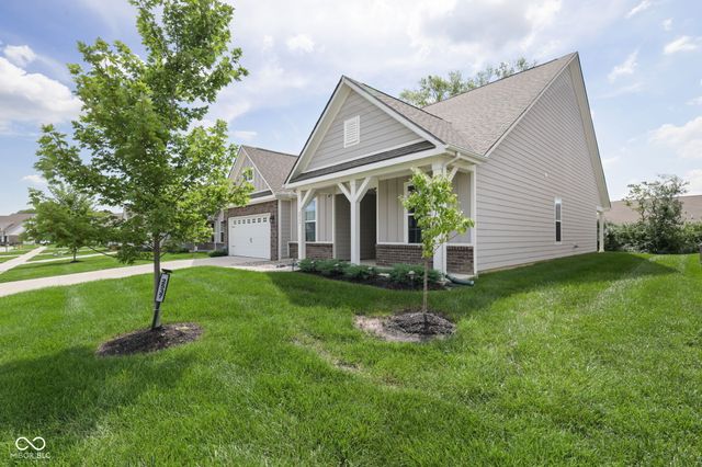 2537 Riviera Place, Greenwood, IN 46143