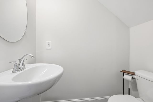 143 Grandstand Blvd, Gallatin, TN 37066