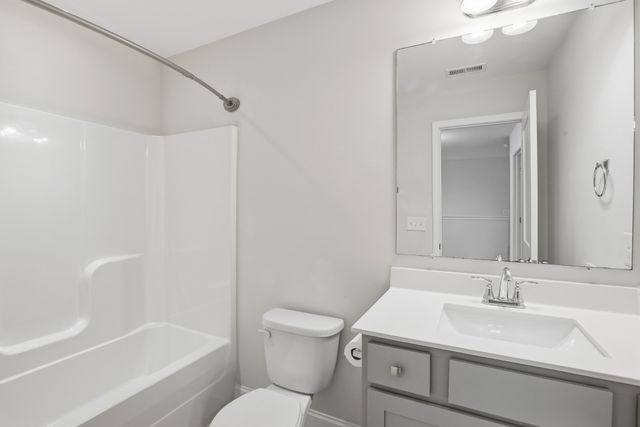 143 Grandstand Blvd, Gallatin, TN 37066