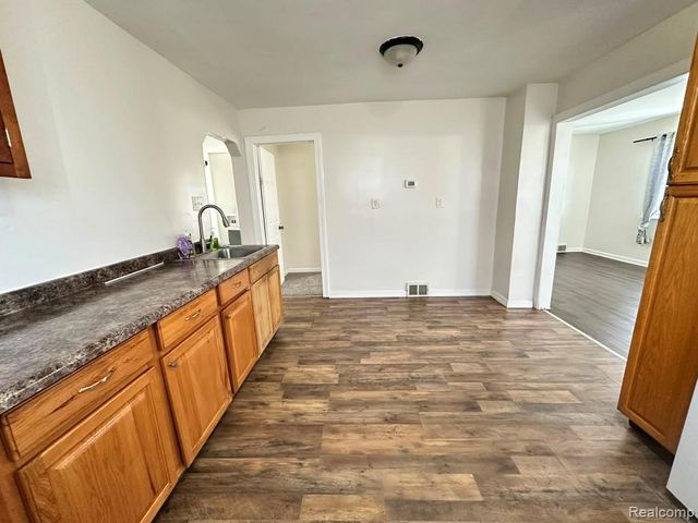 3441 S Edsel Street, Detroit, MI 48217