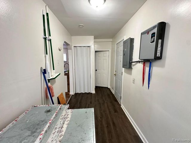 3441 S Edsel Street, Detroit, MI 48217