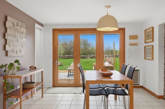 25848 W Scott Road, North Barrington, IL 60010