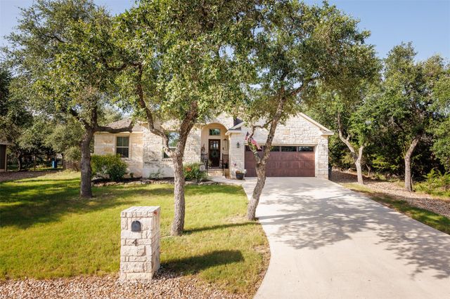 4 Maplewood RD, Wimberley, TX 78676