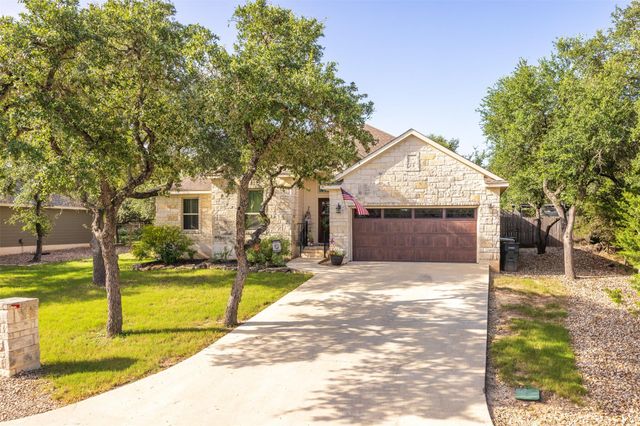 4 Maplewood RD, Wimberley, TX 78676
