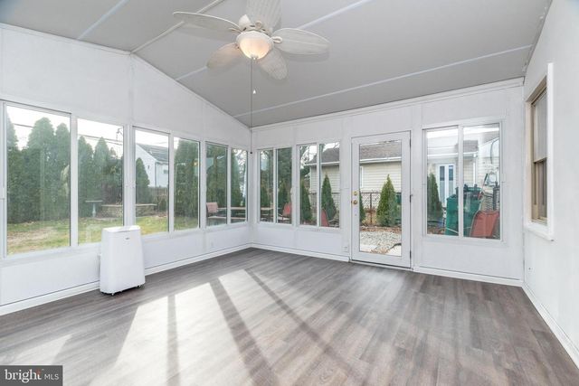 1000 STEPHEN AVE, Croydon, PA 19021