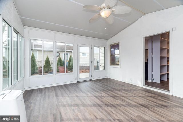 1000 STEPHEN AVE, Croydon, PA 19021