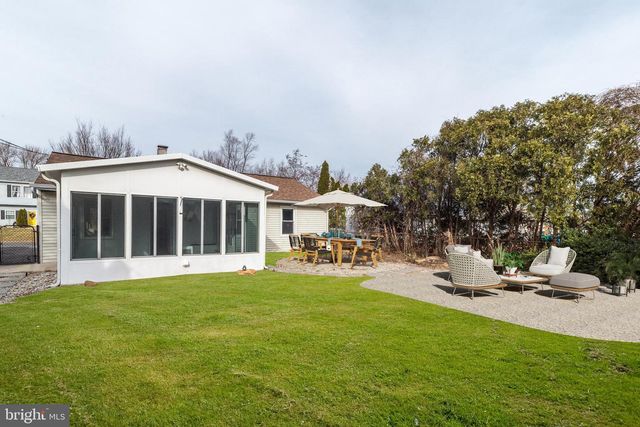 1000 STEPHEN AVE, Croydon, PA 19021