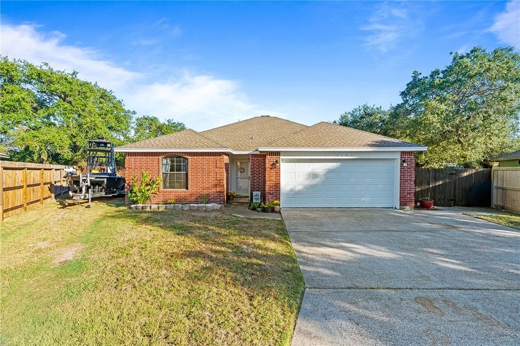2141 Ridgewood Cir, Ingleside, TX 78362 — exterior