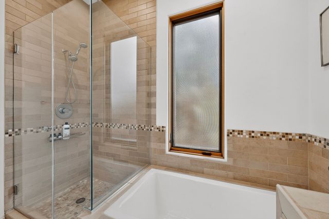 85 Avenida Frijoles, Santa Fe, NM 87507