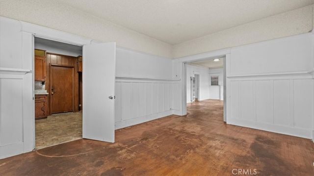 872 W 47th Street, Los Angeles, CA 90037