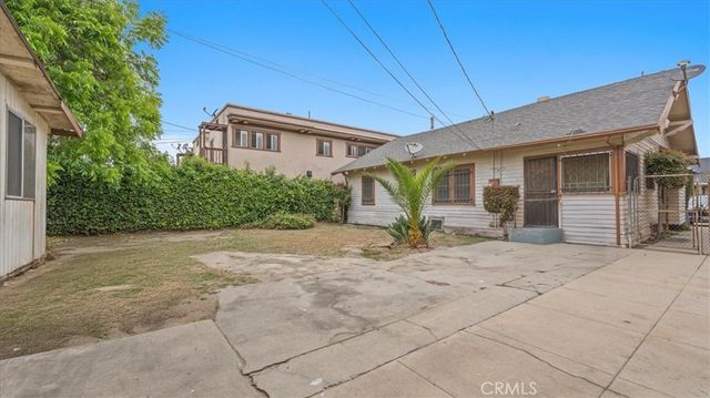 872 W 47th Street, Los Angeles, CA 90037