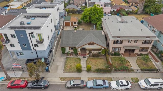 872 W 47th Street, Los Angeles, CA 90037