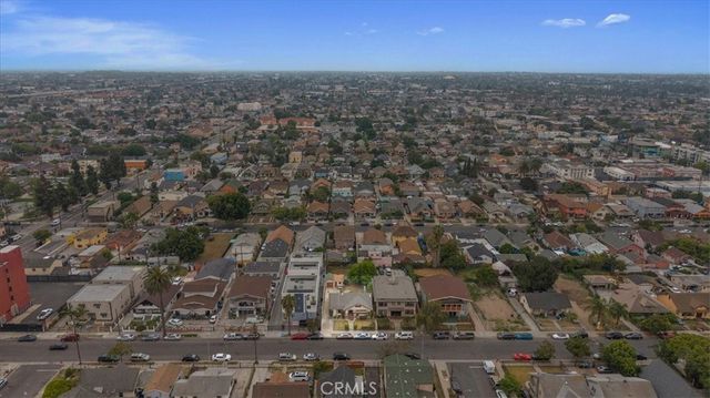 872 W 47th Street, Los Angeles, CA 90037