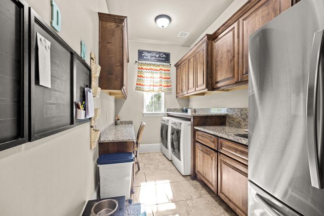 37913 Windy Ridge Trail, Magnolia, TX 77355