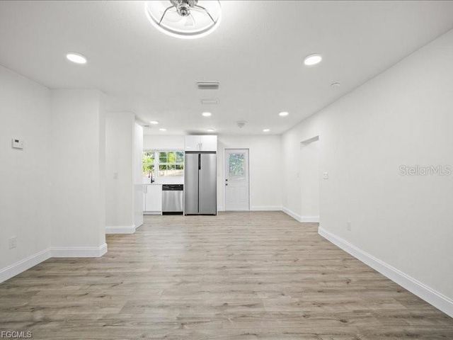 21512 KENYON AVENUE, Port Charlotte, FL 33952