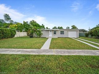 21512 KENYON AVENUE, Port Charlotte, FL 33952