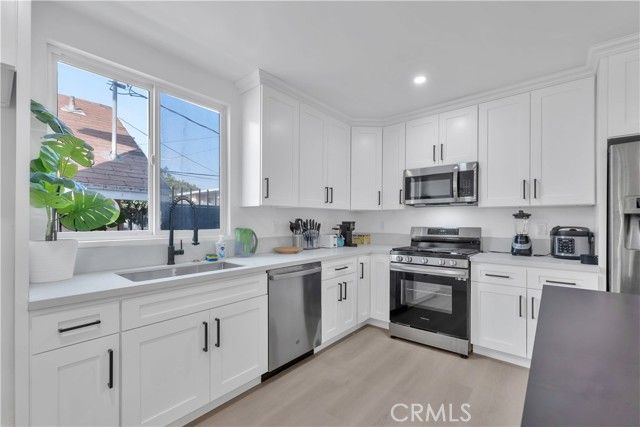 3115 Arvia Street 1A, Los Angeles, CA 90065