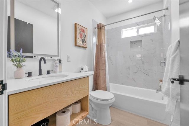 3115 Arvia Street 1A, Los Angeles, CA 90065