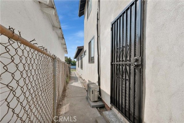 3115 Arvia Street 1A, Los Angeles, CA 90065
