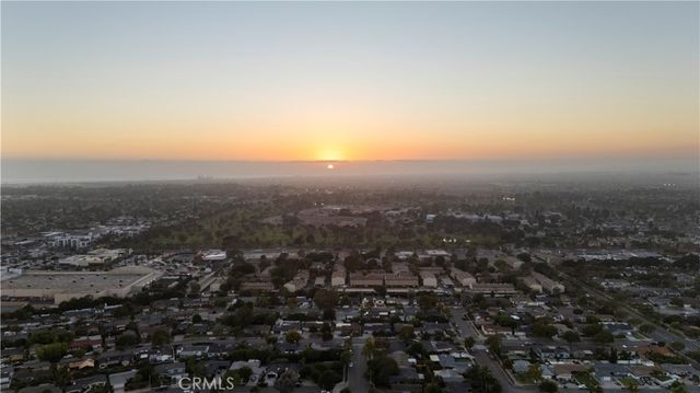 360 Villanova Road, Costa Mesa, CA 92626