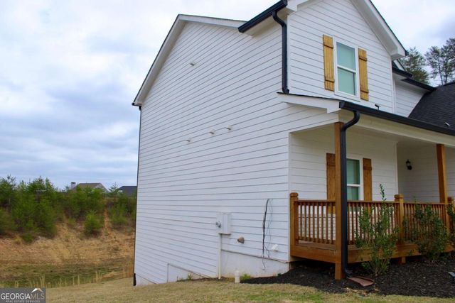 6612 River Station Drive, Lula, GA 30554