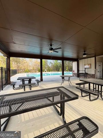 6612 River Station Drive, Lula, GA 30554