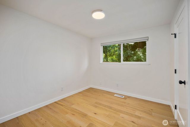 2225 107th Avenue E, Edgewood, WA 98372