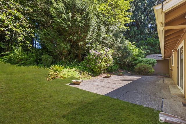 2225 107th Avenue E, Edgewood, WA 98372