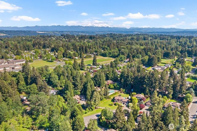 2225 107th Avenue E, Edgewood, WA 98372