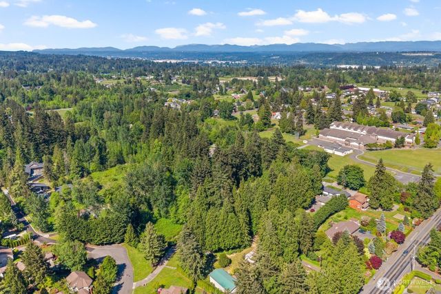 2225 107th Avenue E, Edgewood, WA 98372