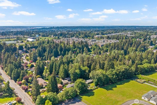 2225 107th Avenue E, Edgewood, WA 98372