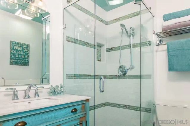 337 Rosemont St, La Jolla, CA 92037