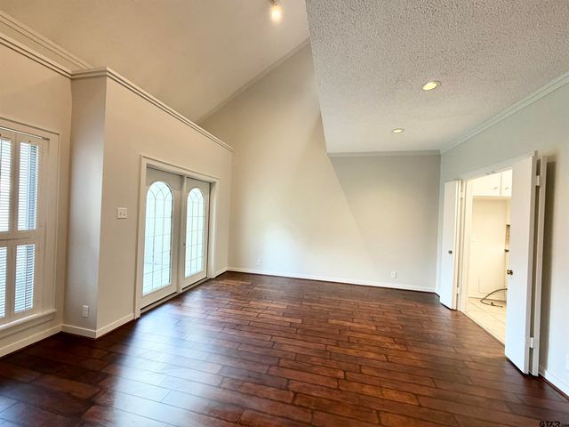 1022 Troup Hwy, Tyler, TX 75701