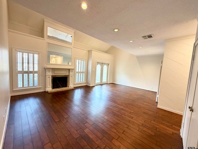 1022 Troup Hwy, Tyler, TX 75701